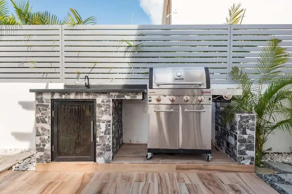 Eco-Friendly Tropical Villa 3Br 2B With Private Pool & Grill 푼타 카나